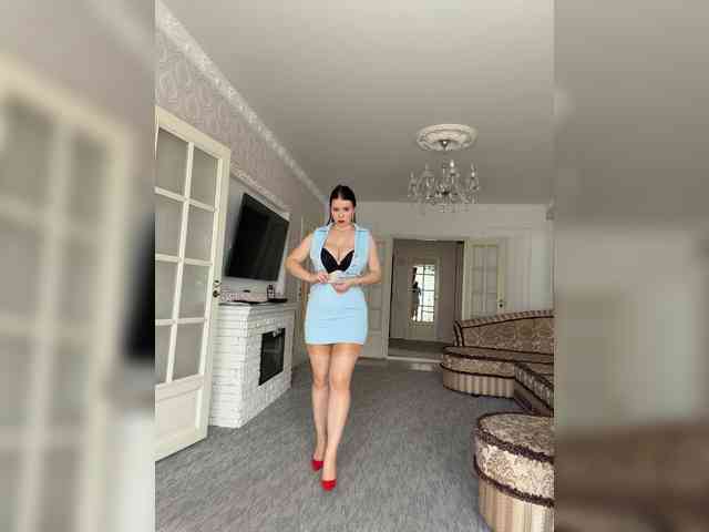 Happy_Doll