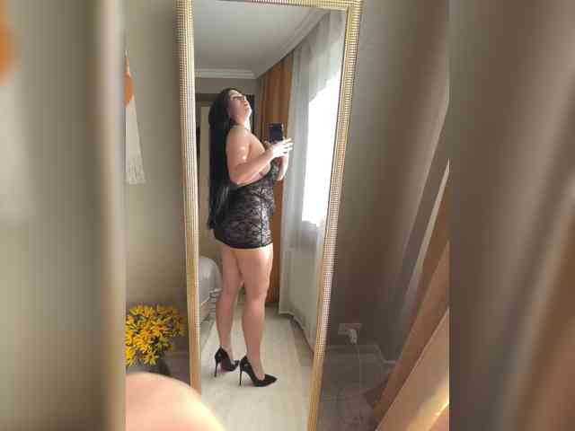 Happy_Doll webcam