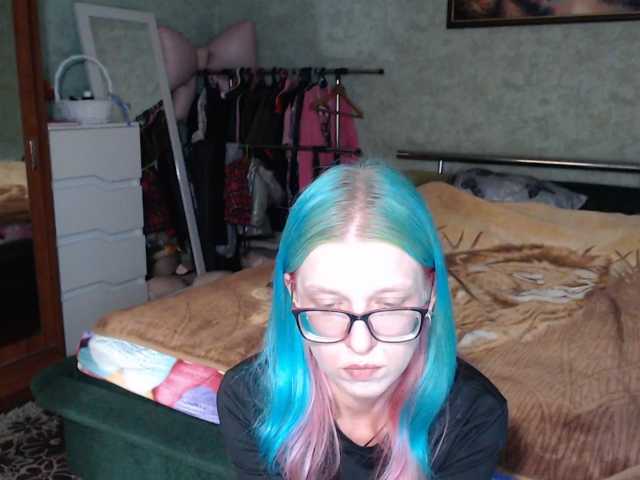 malvinella, en directo ahora en BongaCams