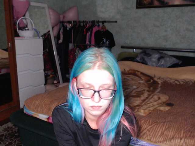 malvinella, en directo ahora en BongaCams