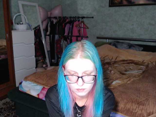 malvinella, en directo ahora en BongaCams