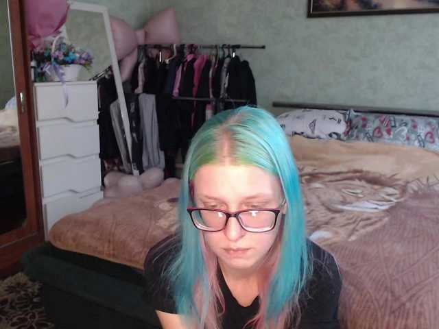 malvinella live cam preview