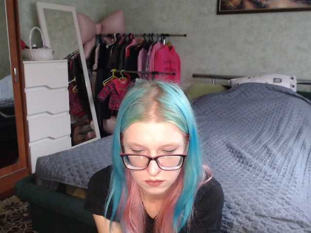 malvinella live cam preview