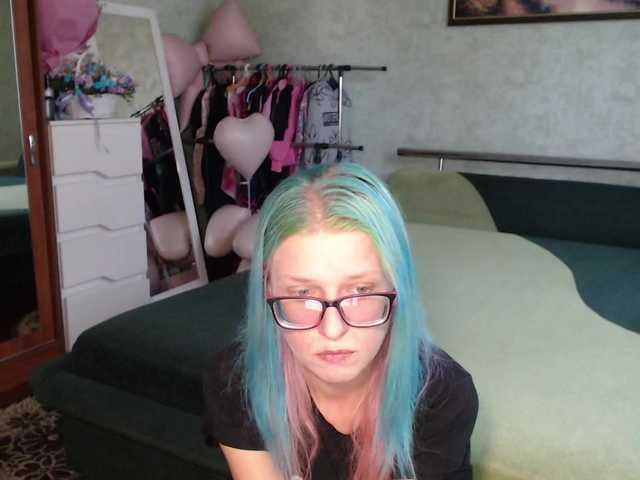 malvinella live cam preview