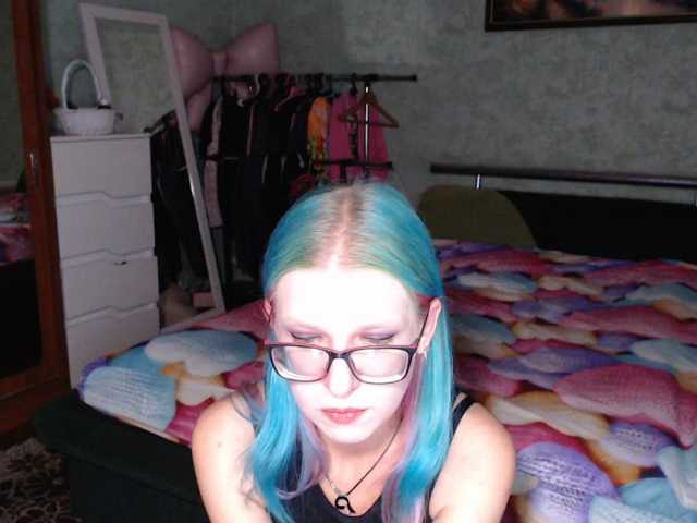 malvinella, en directo ahora en BongaCams