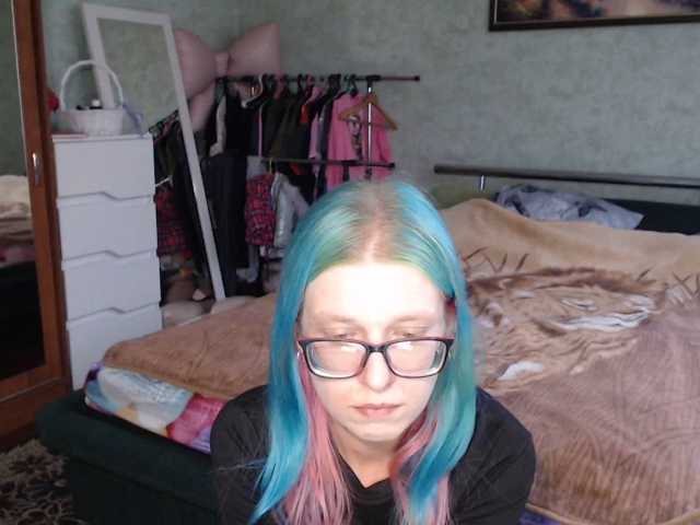 malvinella, en directo ahora en BongaCams