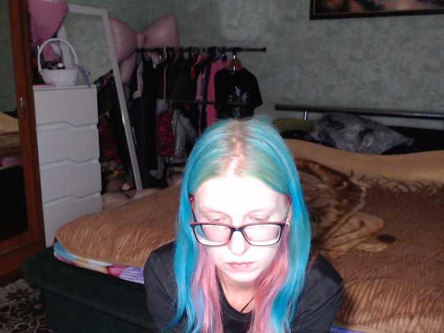malvinella, en directo ahora en BongaCams