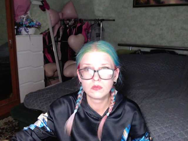 malvinella live cam preview