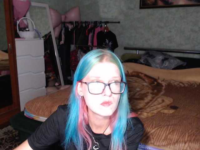malvinella, live now on BongaCams