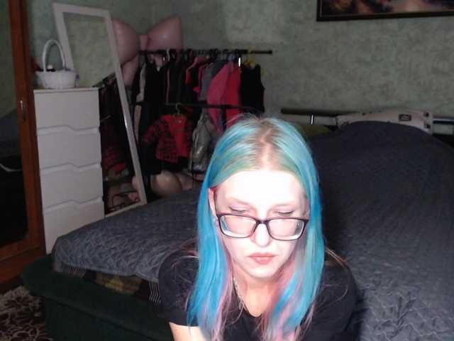 malvinella live cam preview
