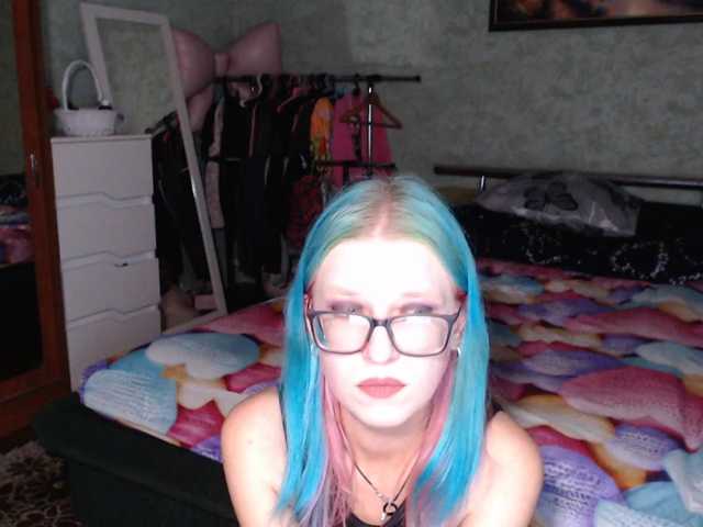 malvinella, en vivo ahora en BongaCams