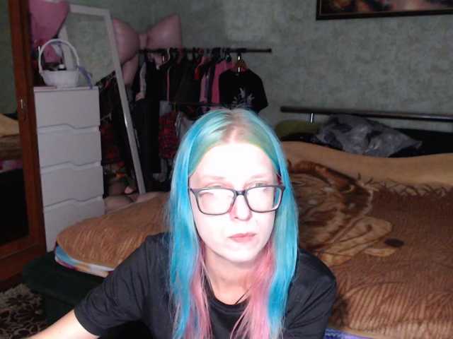 malvinella, en directo ahora en BongaCams