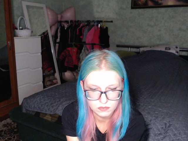 malvinella, live now on BongaCams