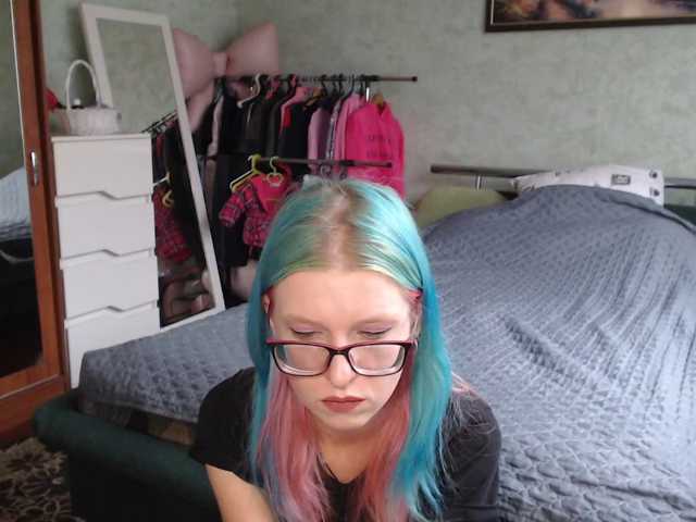 malvinella live cam preview