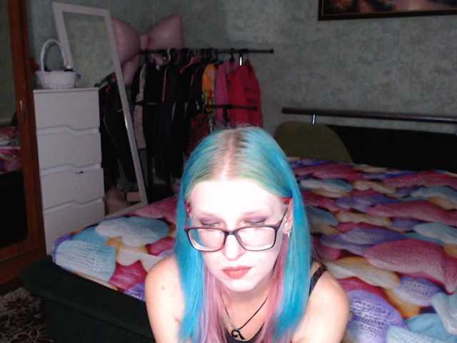malvinella live cam preview