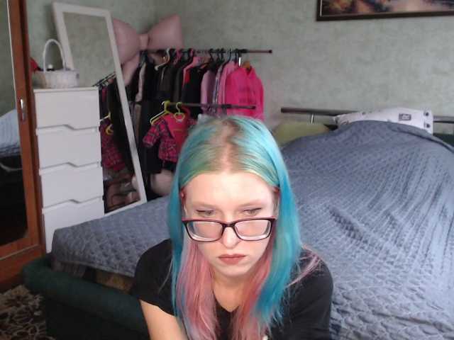 malvinella live cam preview