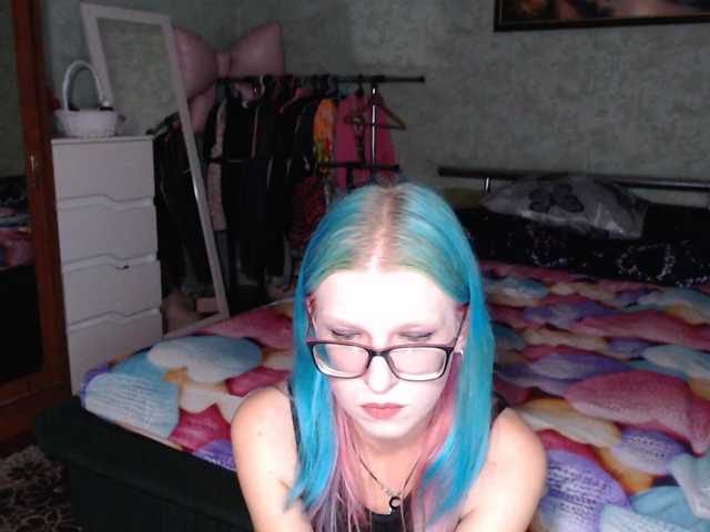 malvinella, live now on BongaCams