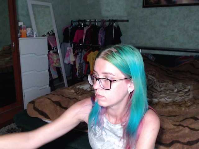 malvinella live webcam show