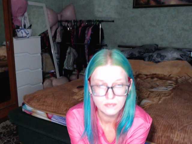 malvinella live cam preview
