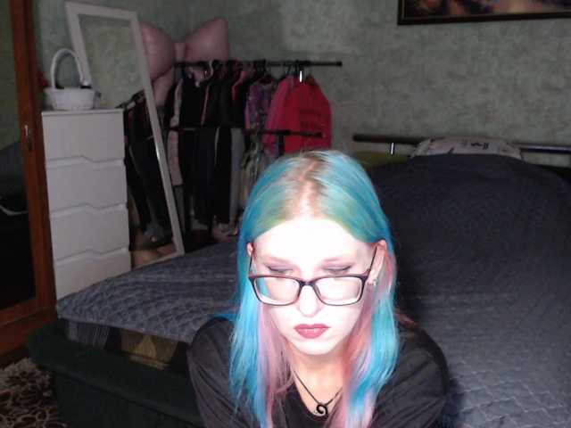 malvinella live cam preview