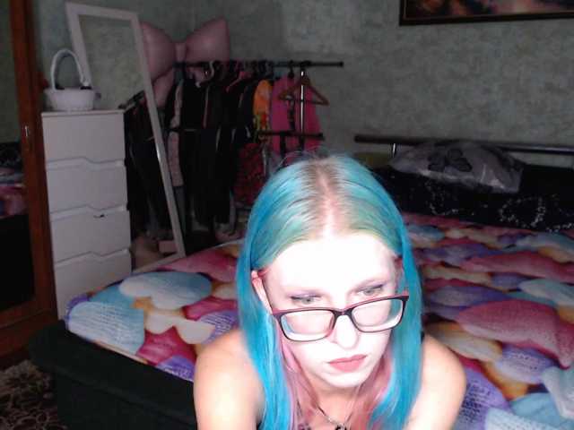 malvinella live cam preview