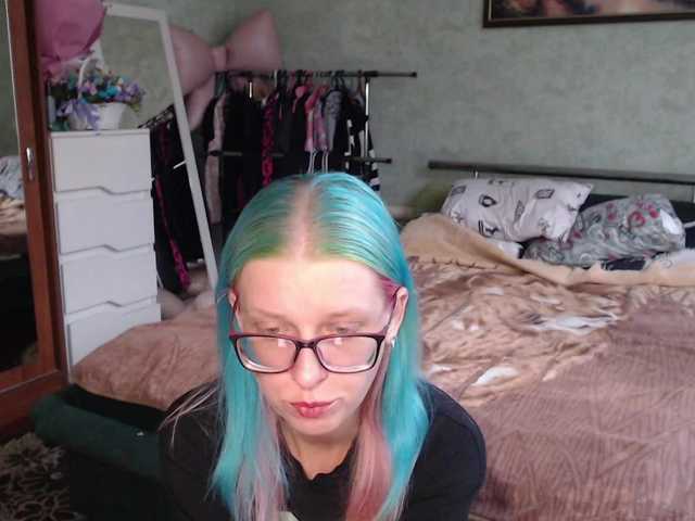 malvinella live cam preview