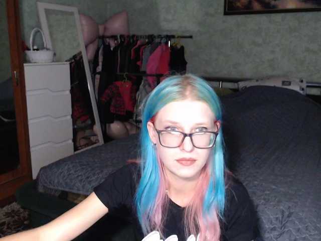 malvinella live cam preview
