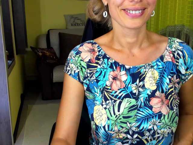 rocsi79 live cam on BongaCams
