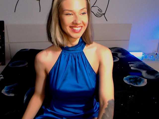 devilishfox live cam preview