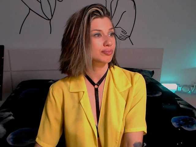 devilishfox live cam on BongaCams