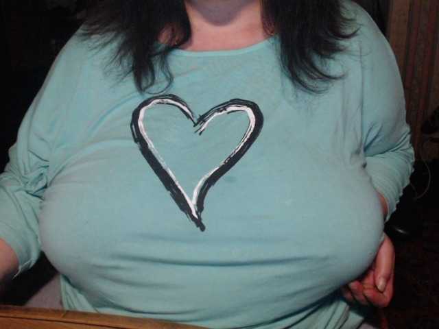 tanyvel34 live cam on BongaCams