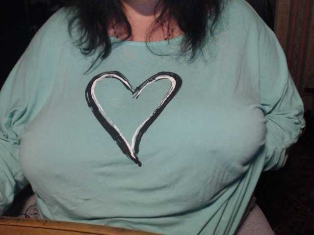tanyvel34 live cam on BongaCams