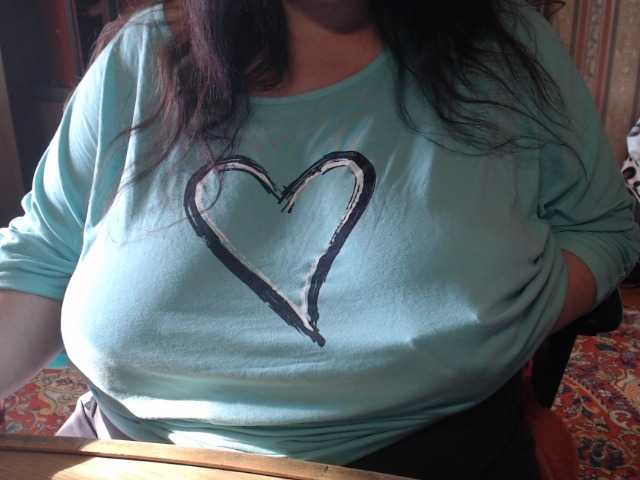tanyvel34 live cam on BongaCams