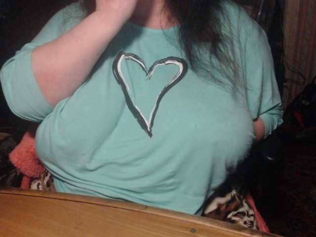 tanyvel34 live cam on BongaCams