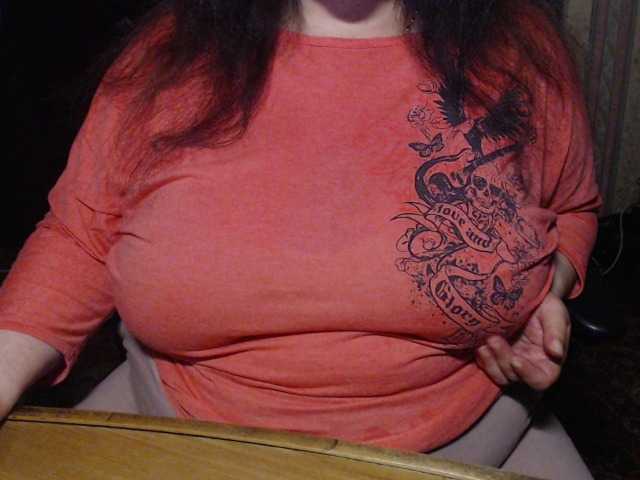 tanyvel34 live cam on BongaCams