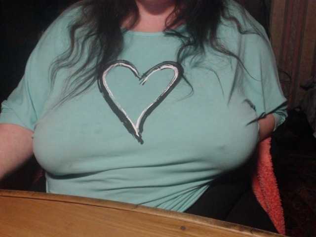 tanyvel34 live cam on BongaCams