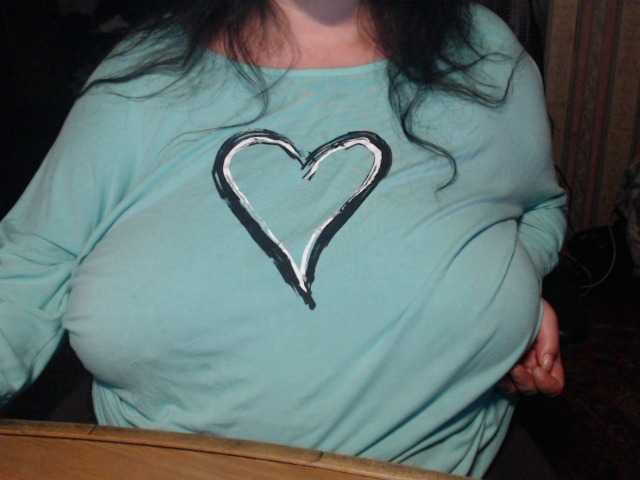 tanyvel34 live cam on BongaCams