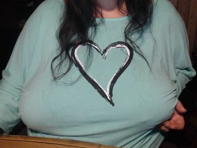 tanyvel34 live cam on BongaCams