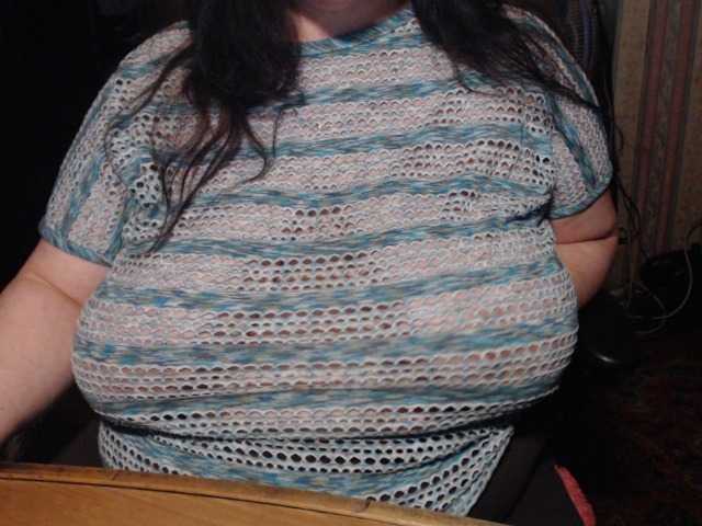 tanyvel34 live cam on BongaCams