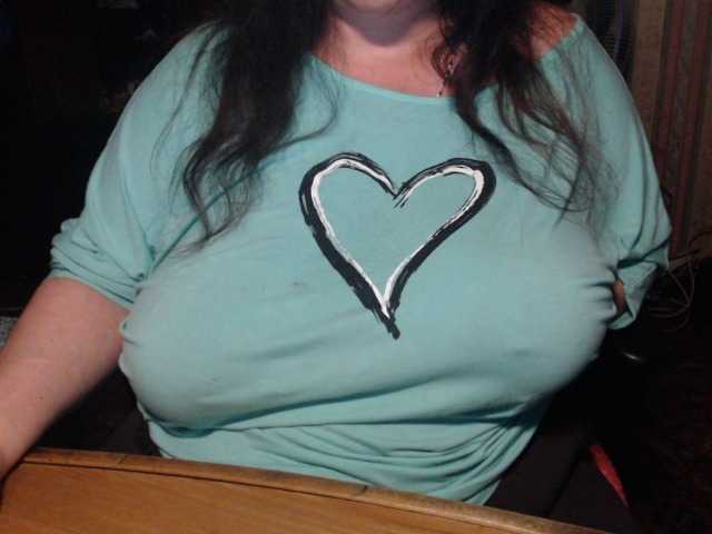 tanyvel34 live cam on BongaCams
