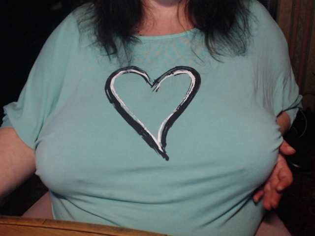 tanyvel34, en directo ahora en BongaCams