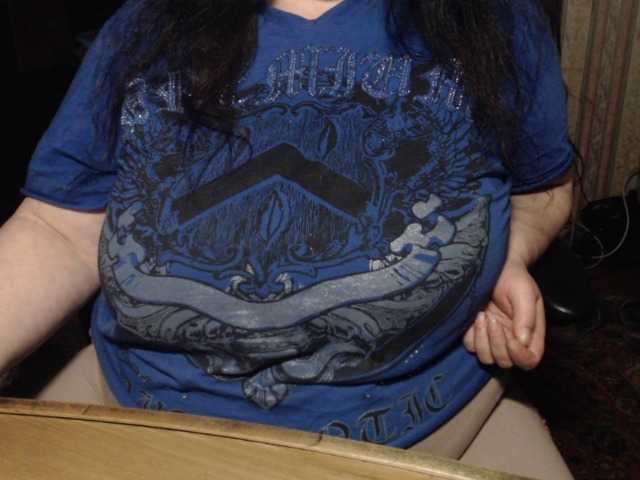 tanyvel — live female cam
