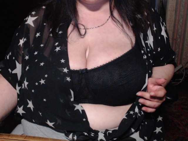 tanyvel live cam on BongaCams