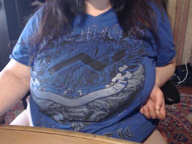 tanyvel — live female cam