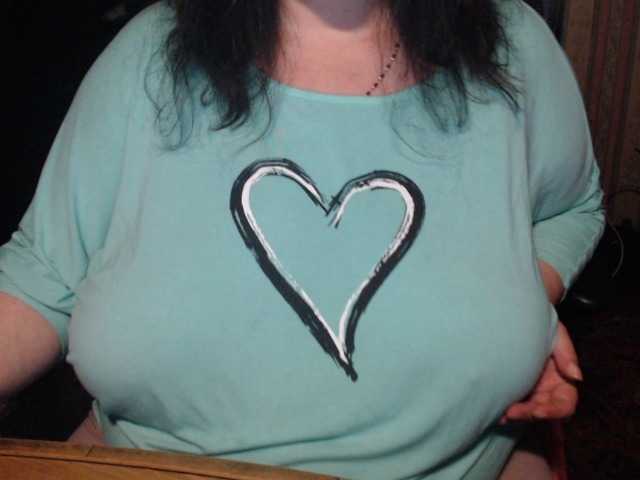 tanyvel34, live now on BongaCams