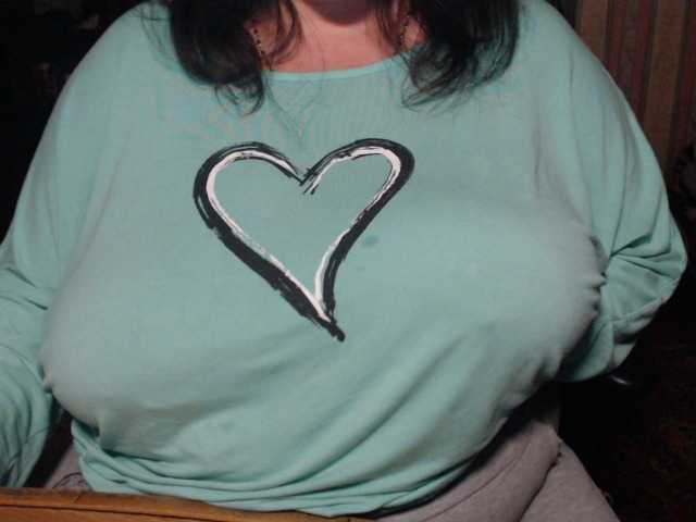 tanyvel34 live cam on BongaCams