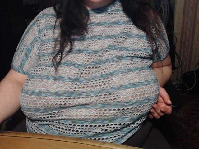 tanyvel34 live cam on BongaCams