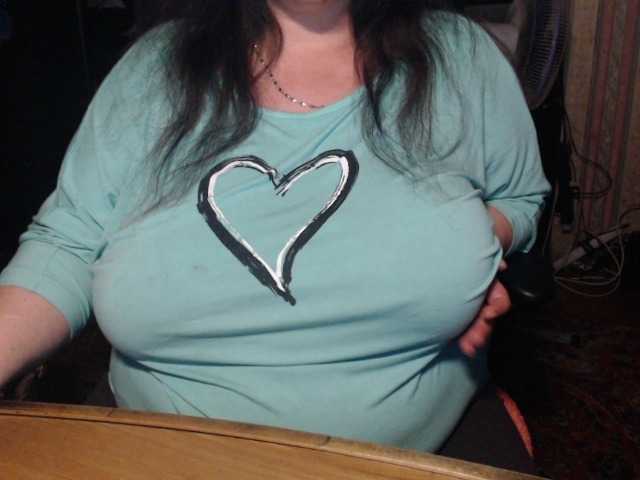 tanyvel34 live cam on BongaCams
