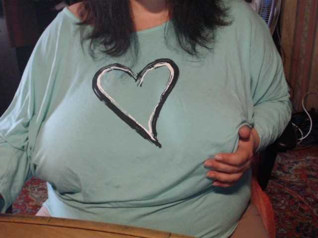 tanyvel34 live cam on BongaCams