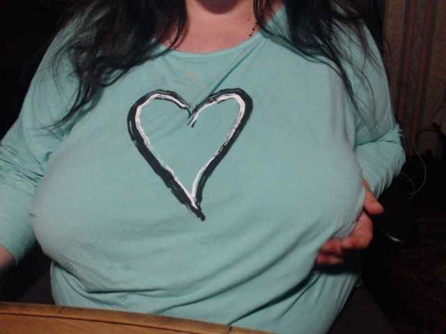 tanyvel34 live cam on BongaCams